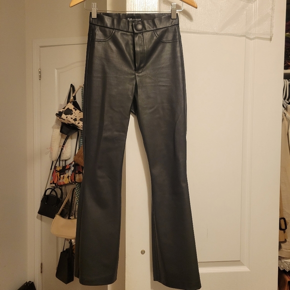 Black flared faux leather pants - Picture 1 of 3